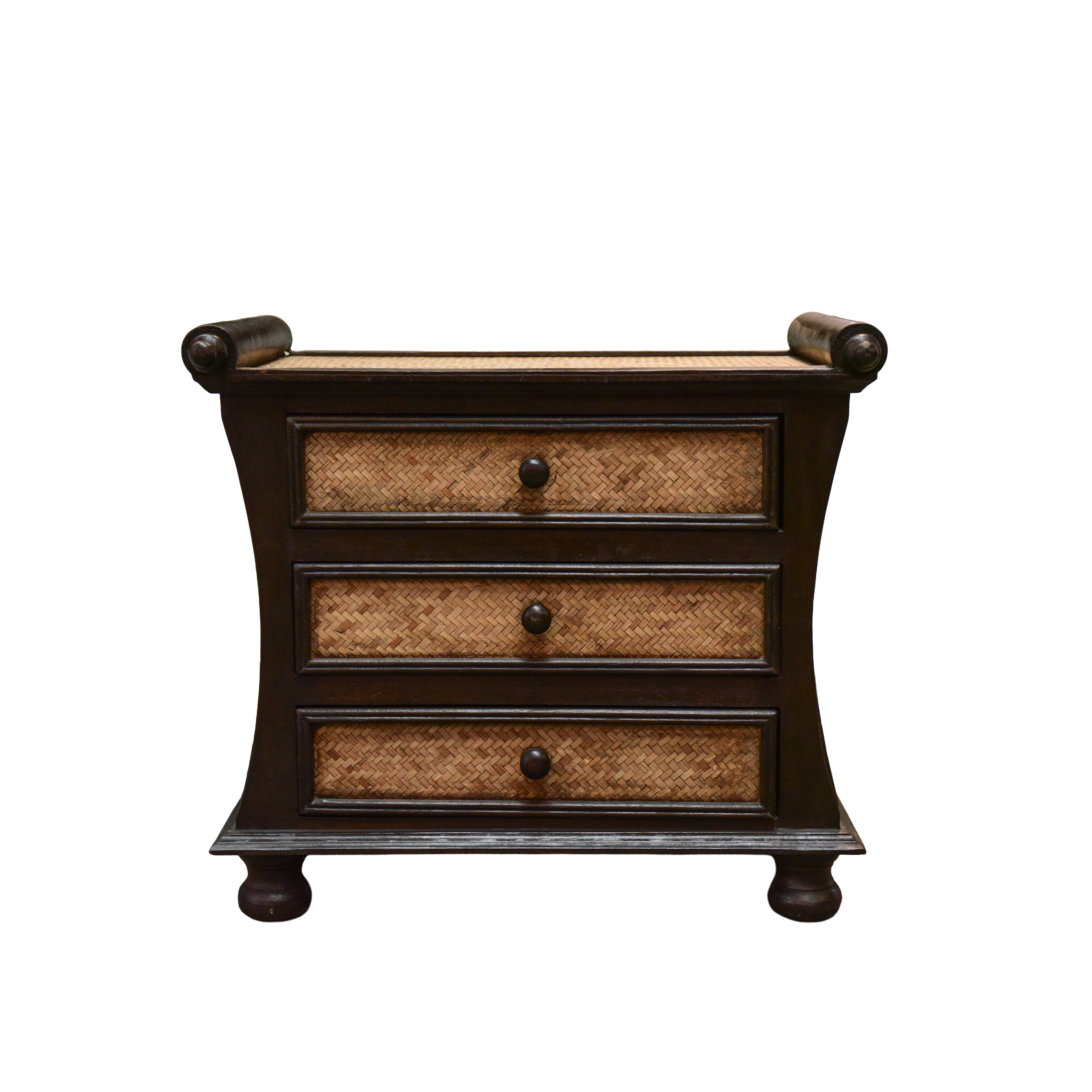 3-Schubladen-Kommode aus massivem thailändischem Hartholz und geflochtenem Bambus mit geschwungenen Akzenten