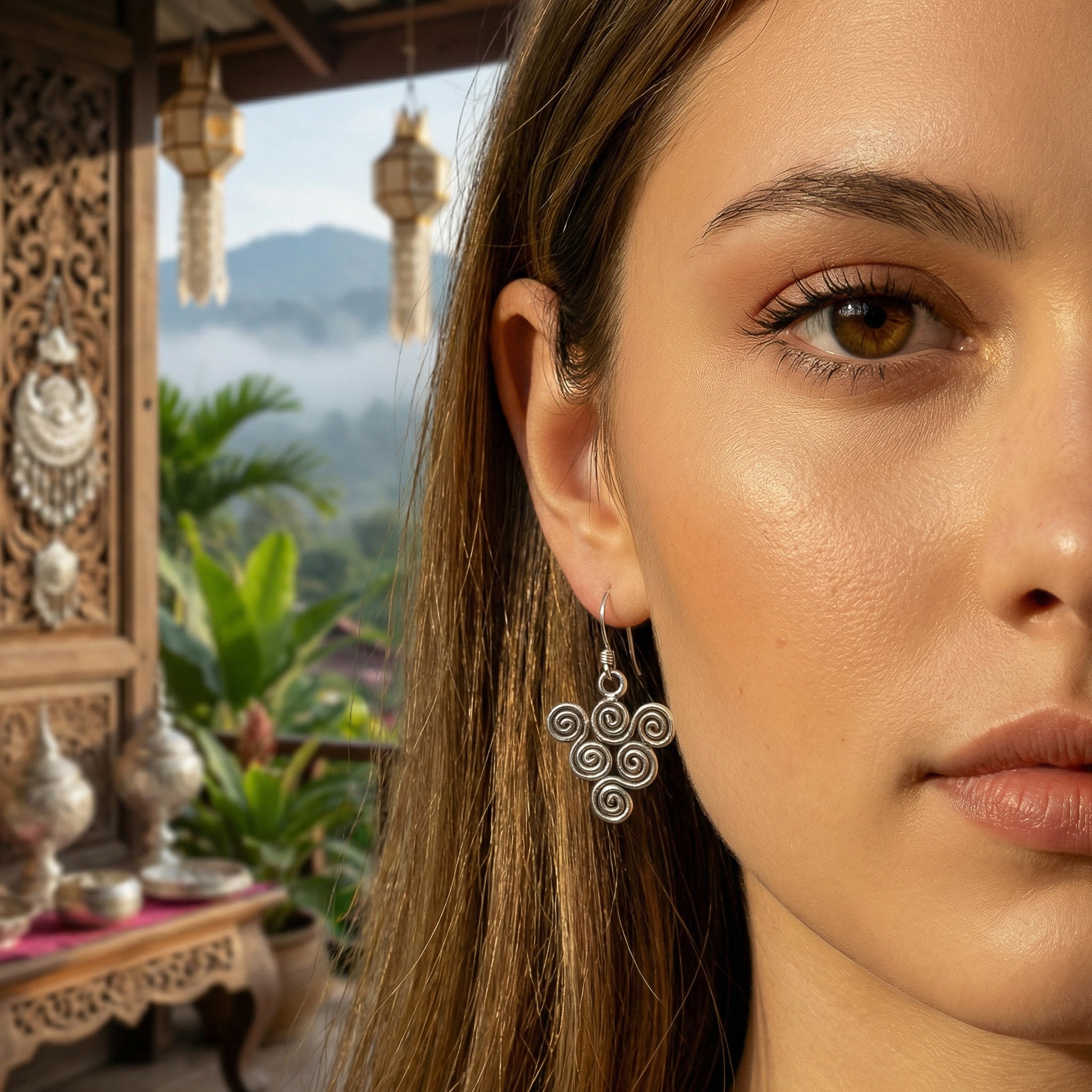 Ohrringe der Karen Hill Tribe aus 98% Feinsilber, sechsspiralig, handgefertigter Schmuck