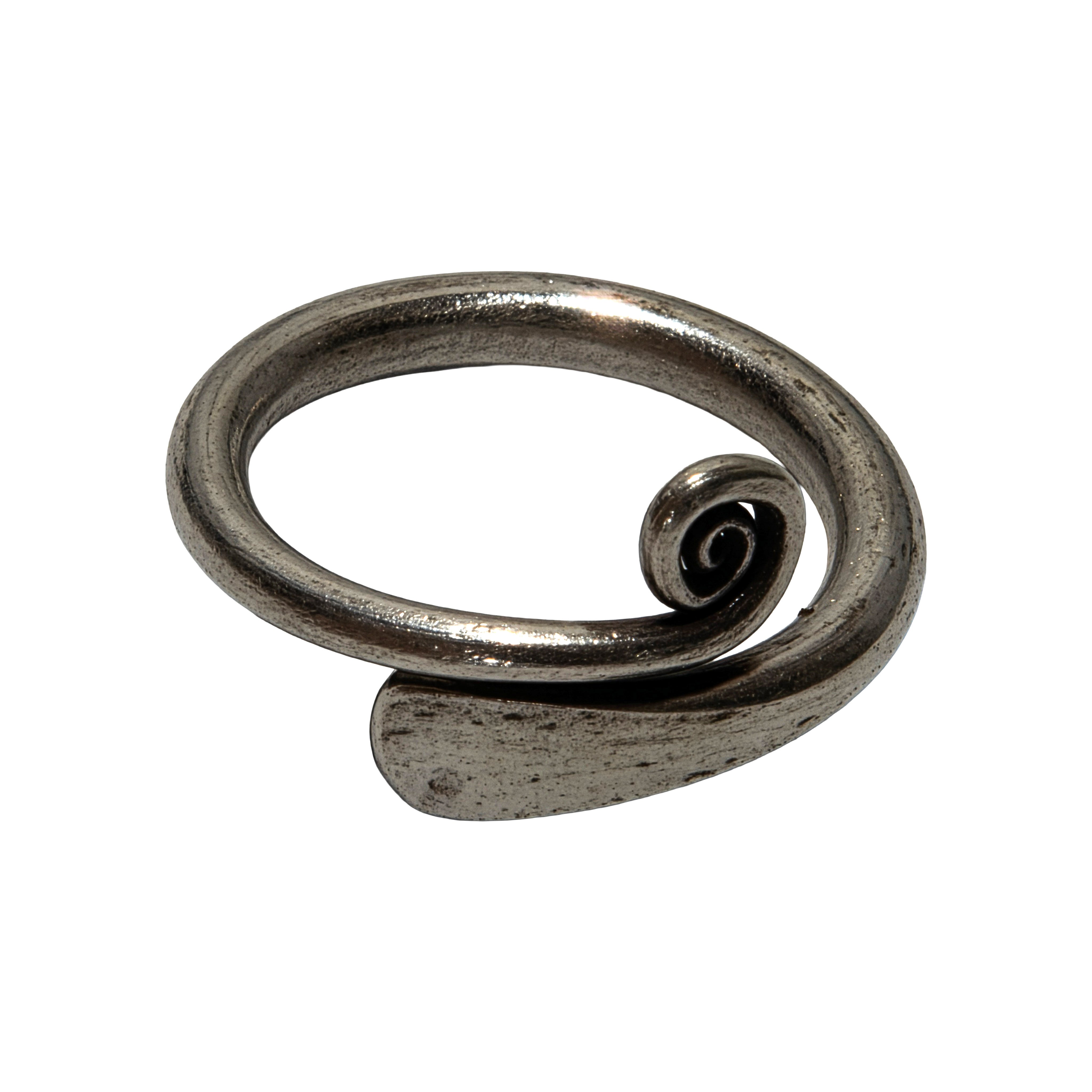 Spiralring aus 98 % feinem Silber der Karen Hill Tribe mit Spiral-Coil, handgefertigter Schmuck