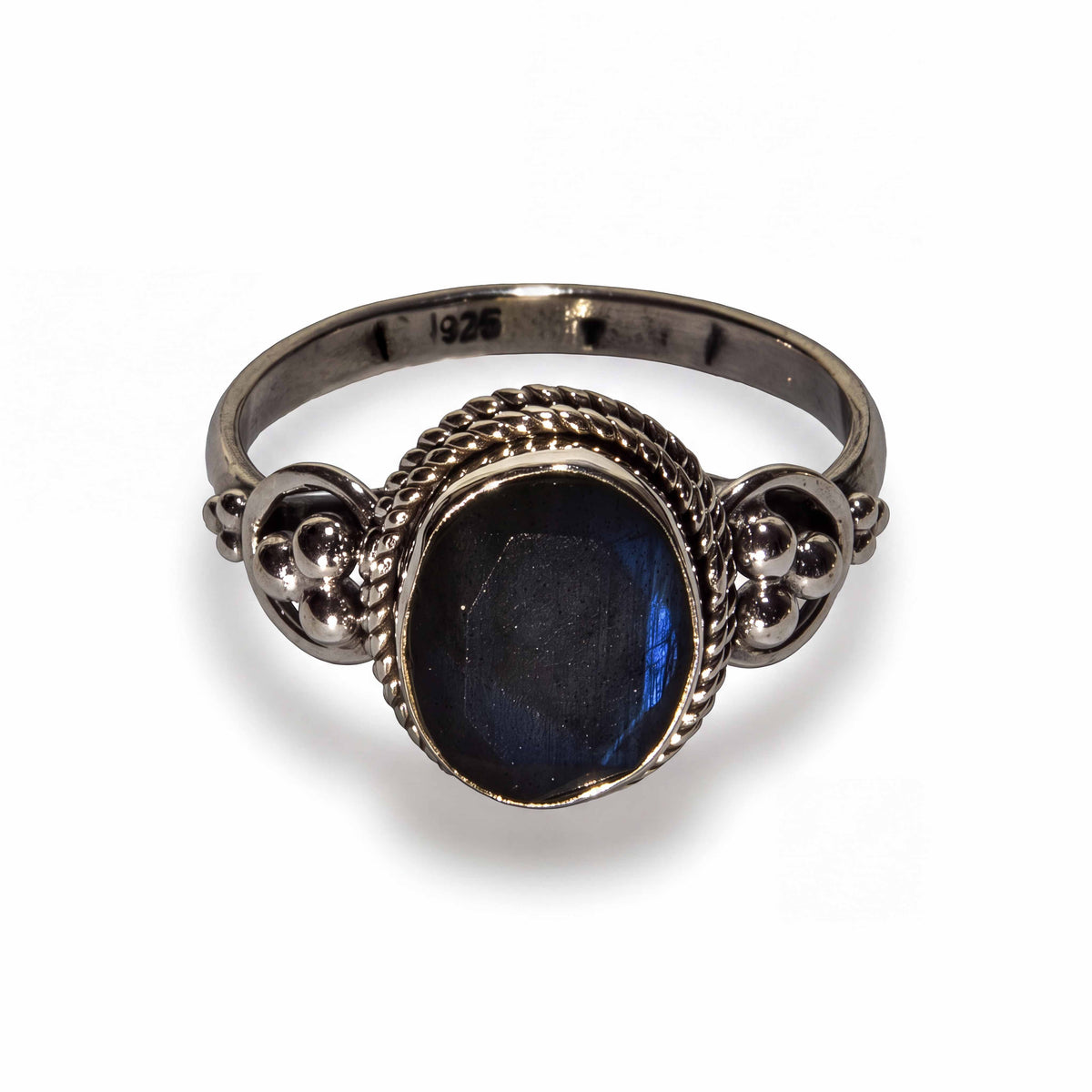Handcrafted 925 Silver Labradorite Ring from Chiang Mai Thailand - Lalanna Design