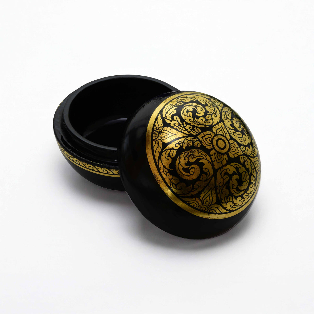 Handcrafted Lanna Lacquerware Floral Box from Chiang Mai Thailand - Lalanna Design